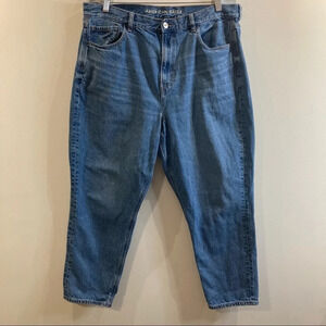 AMERICAN EAGLE Sz 16 High Rise Mom  Ankle Length Jeans